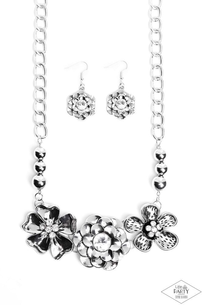 Abloom Necklace - Silver | Paparazzi Accessories image 2