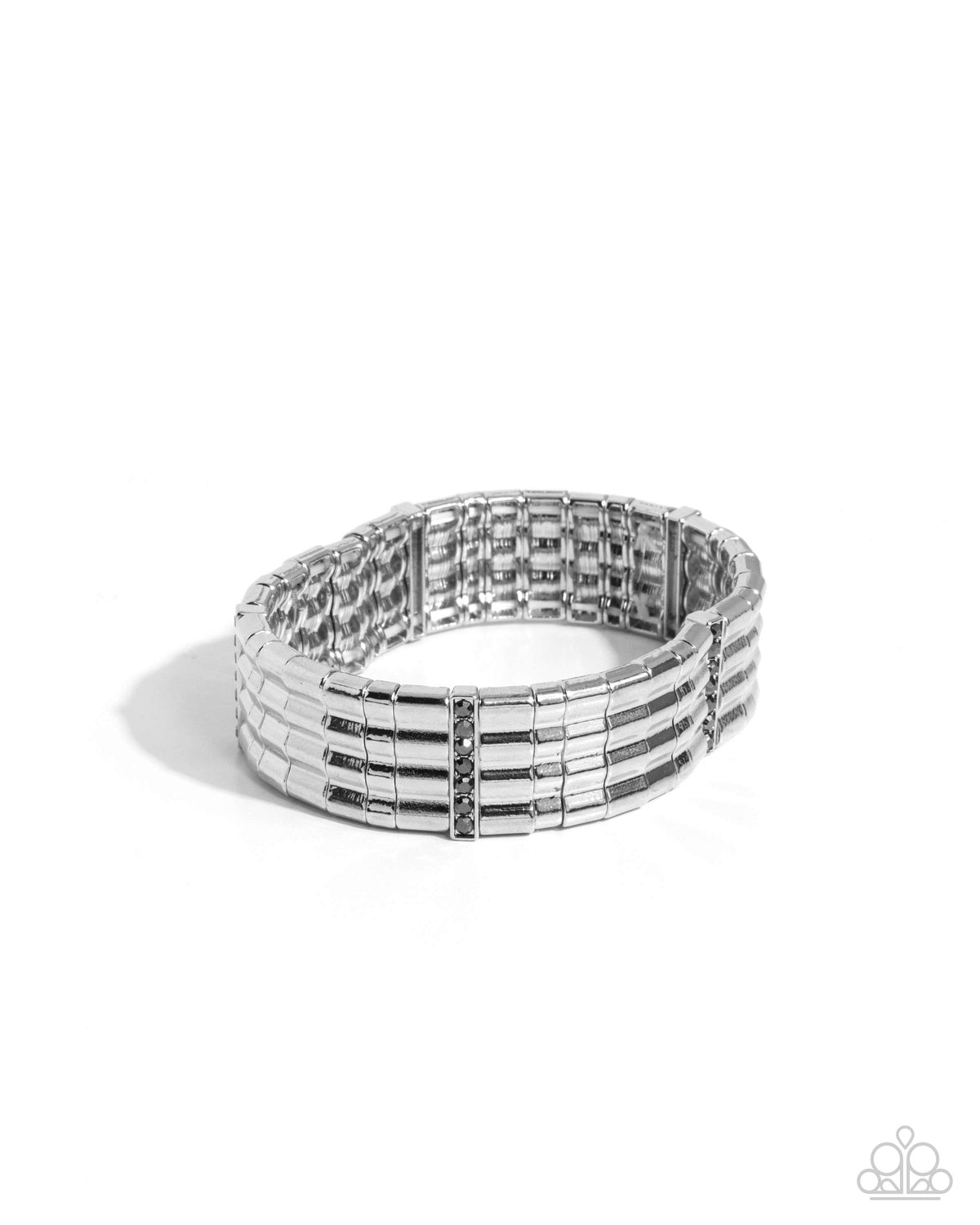 Glistening Getaway - Silver | Paparazzi Accessories