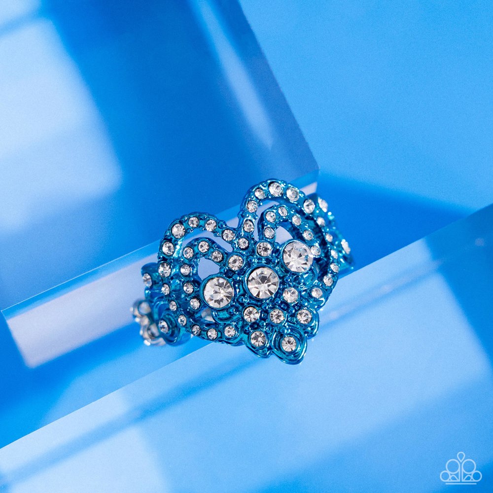 Gallant Glitter - Blue