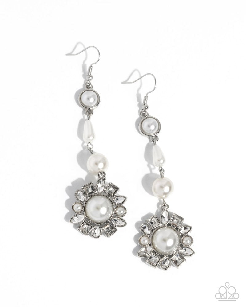 Pearly Plot Twist - White | Paparazzi Accessories