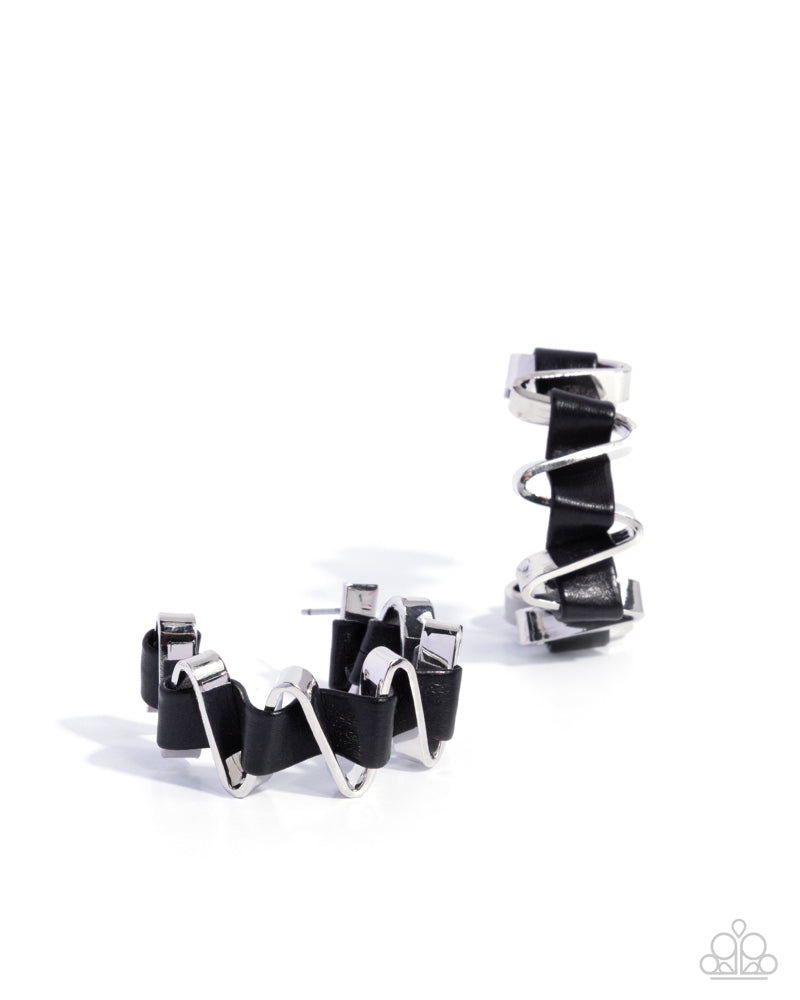 Captivating Corkscrew - Black