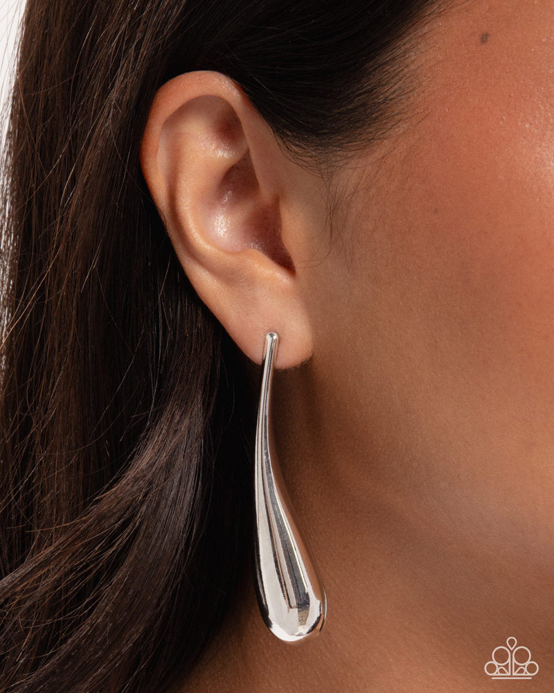Elongated Effort - Silver | Paparazzi Accessories