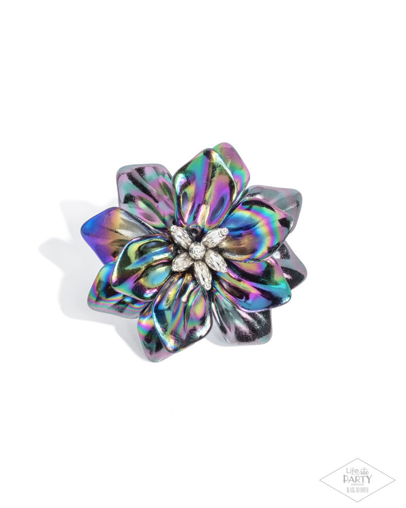 Platonic Petals Ring - Black image 2