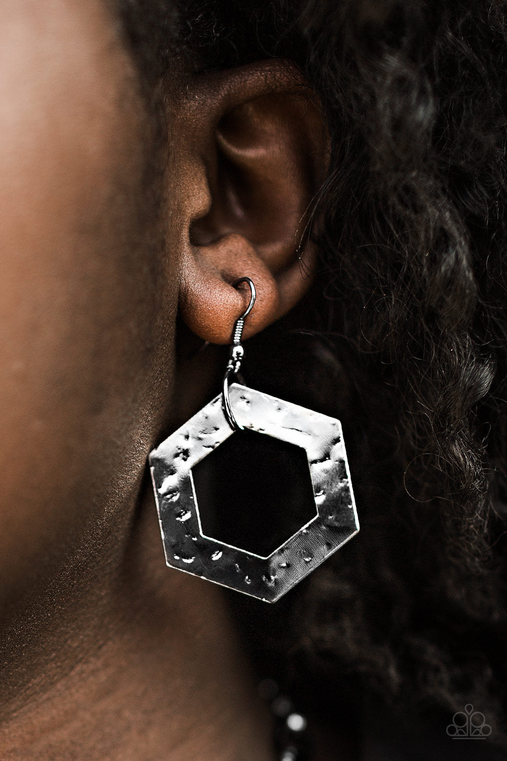 Paparazzi The Hex Factor - Black - Pusher P