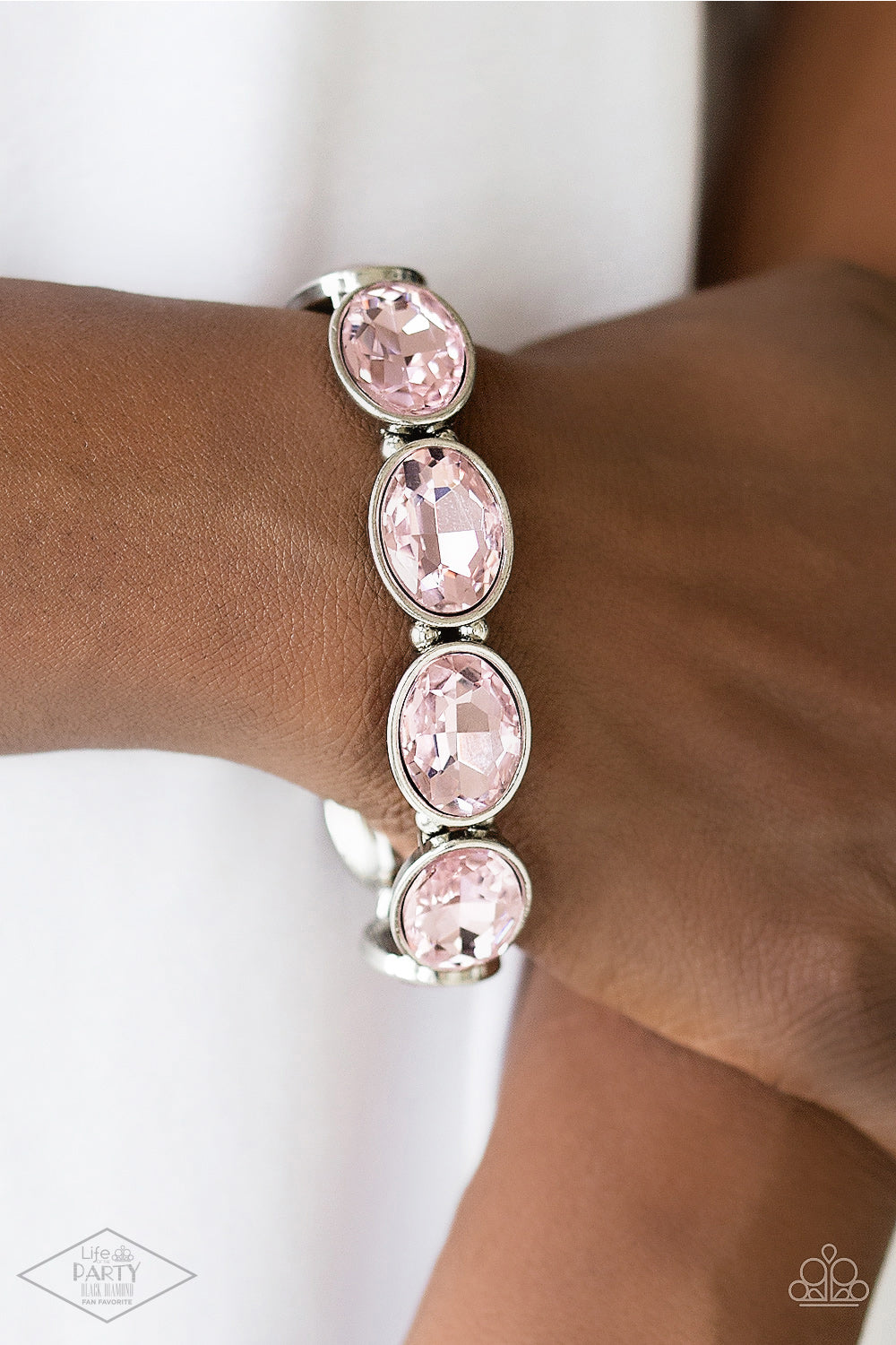 Paparazzi DIVA In Disguise - Pink Bracelet - Life of the Party Black Diamond - Pusher P