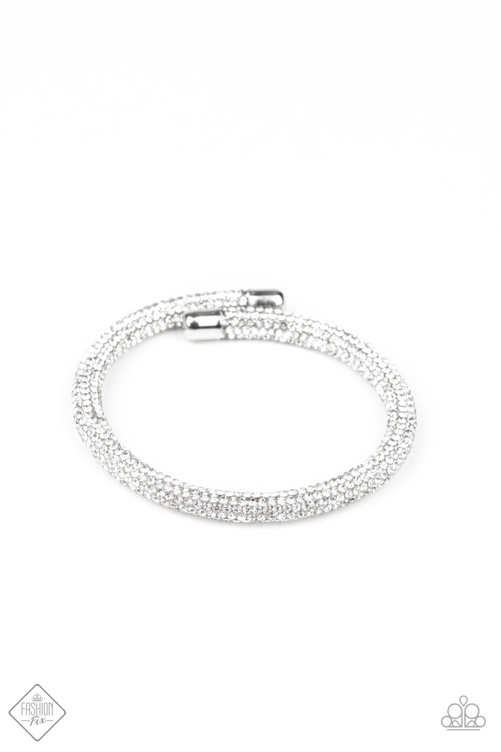 Paparazzi Stageworthy Sparkle - White - Pusher P