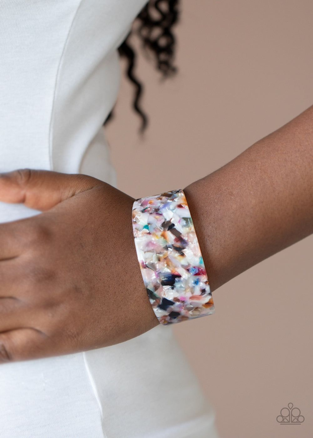 Paparazzi HAUTE Under The Collar - Multi Bracelet - Pusher P