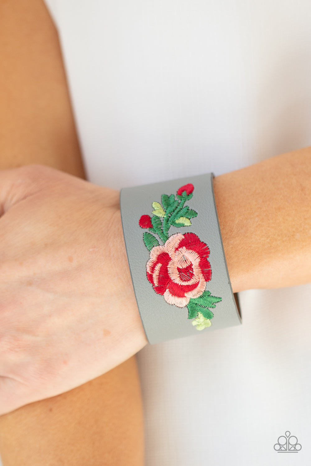 Paparazzi Rebel Rose - Silver Bracelet - Pusher P