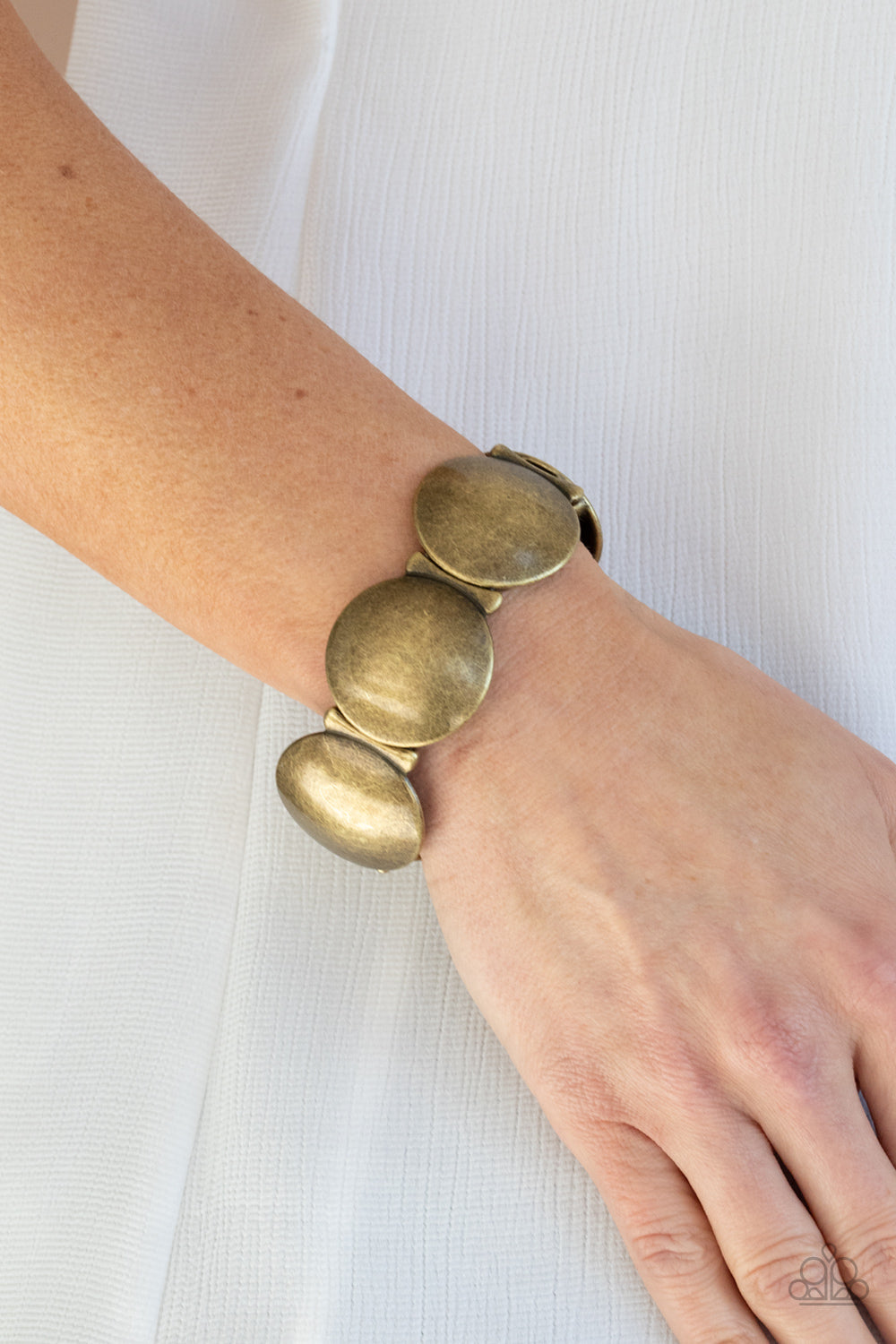 Paparazzi Going, Going, GONG! - Brass Bracelet - Pusher P