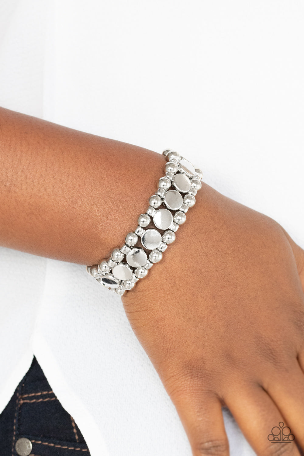 Paparazzi Metro Magnetism - Silver Bracelet - Pusher P