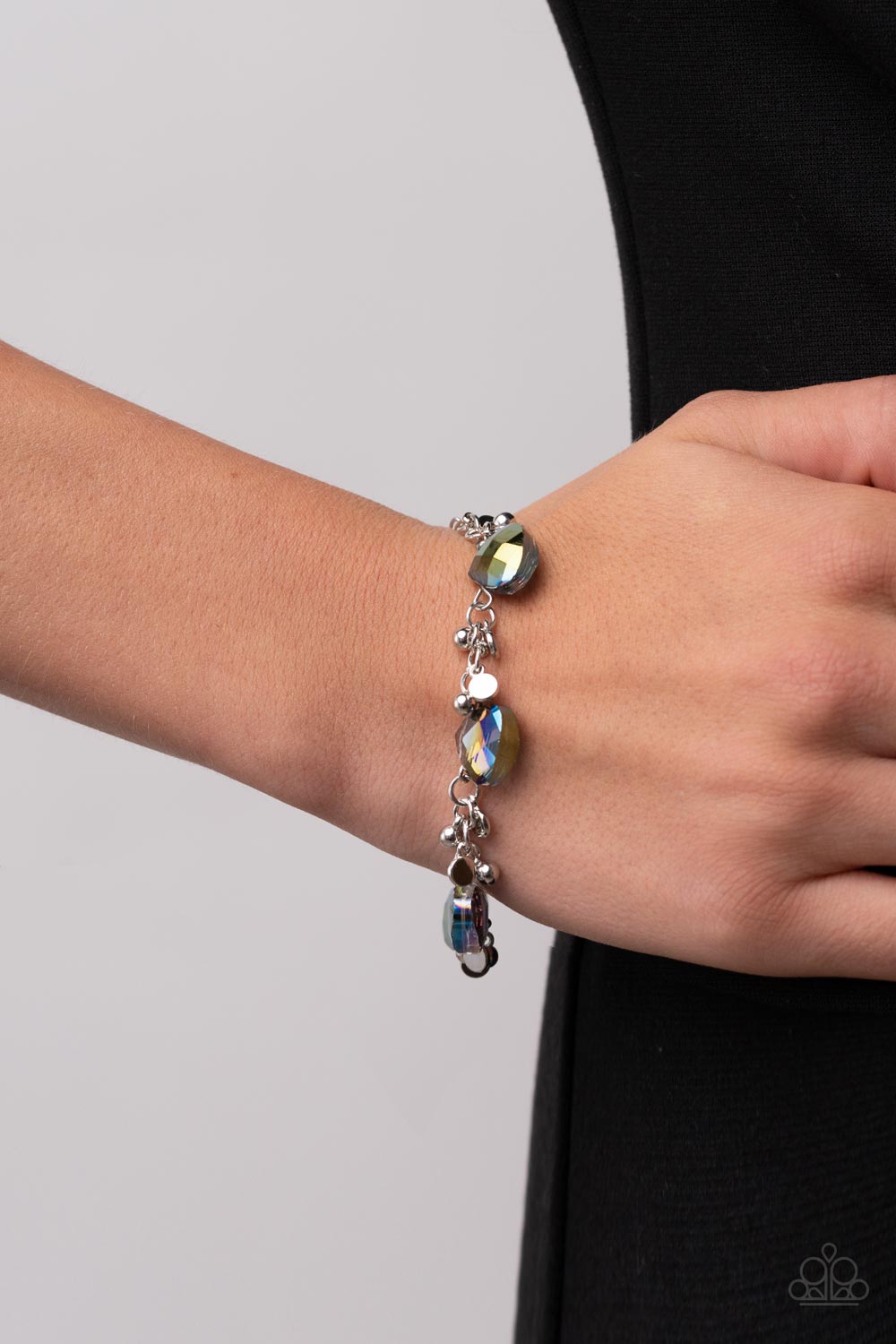 PaparazziSuper Nova Nouveau - Multi Bracelet - Pusher P