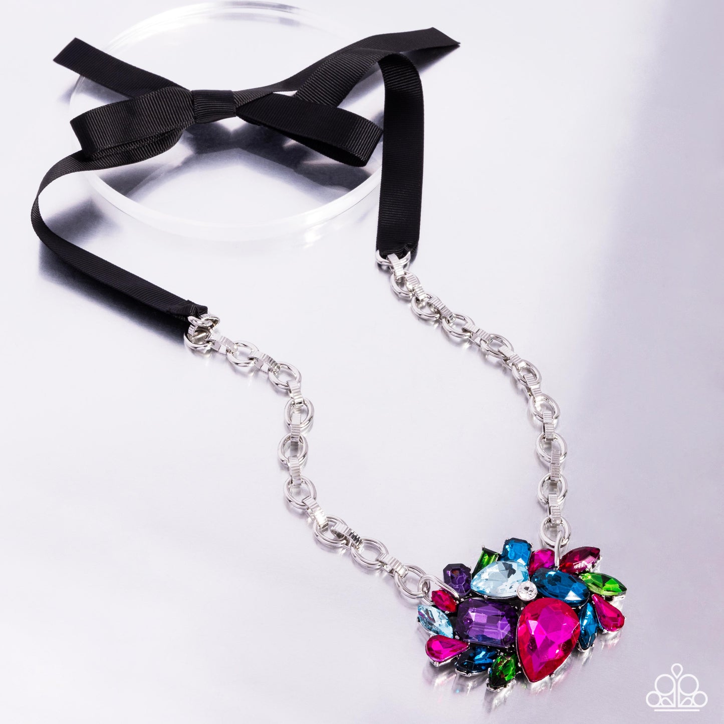 Tantalizing Tapestry - Multi Necklace - August 2024 Life of the Party | Paparazzi Accessories