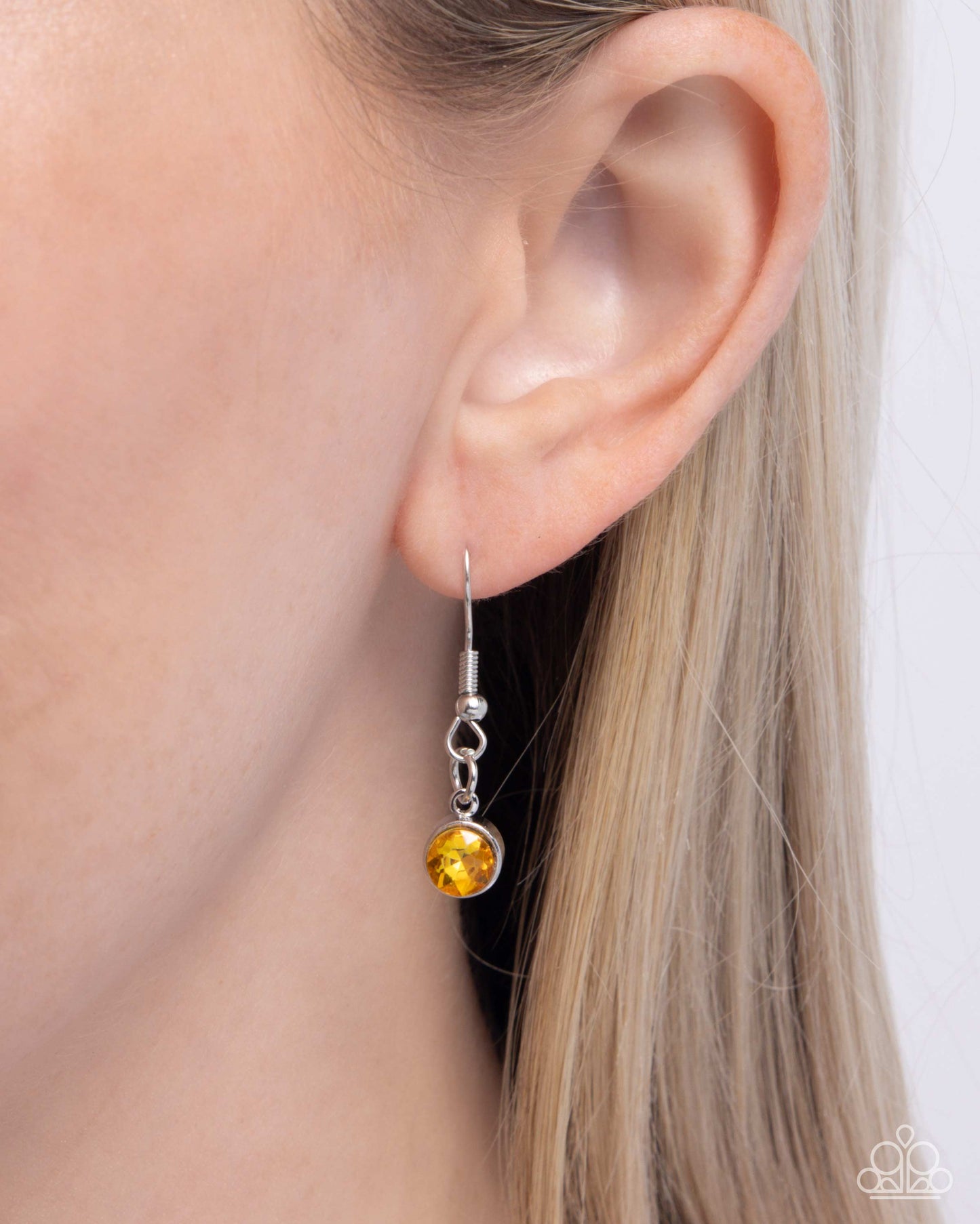 SPADES of Shimmer - Yellow Necklace