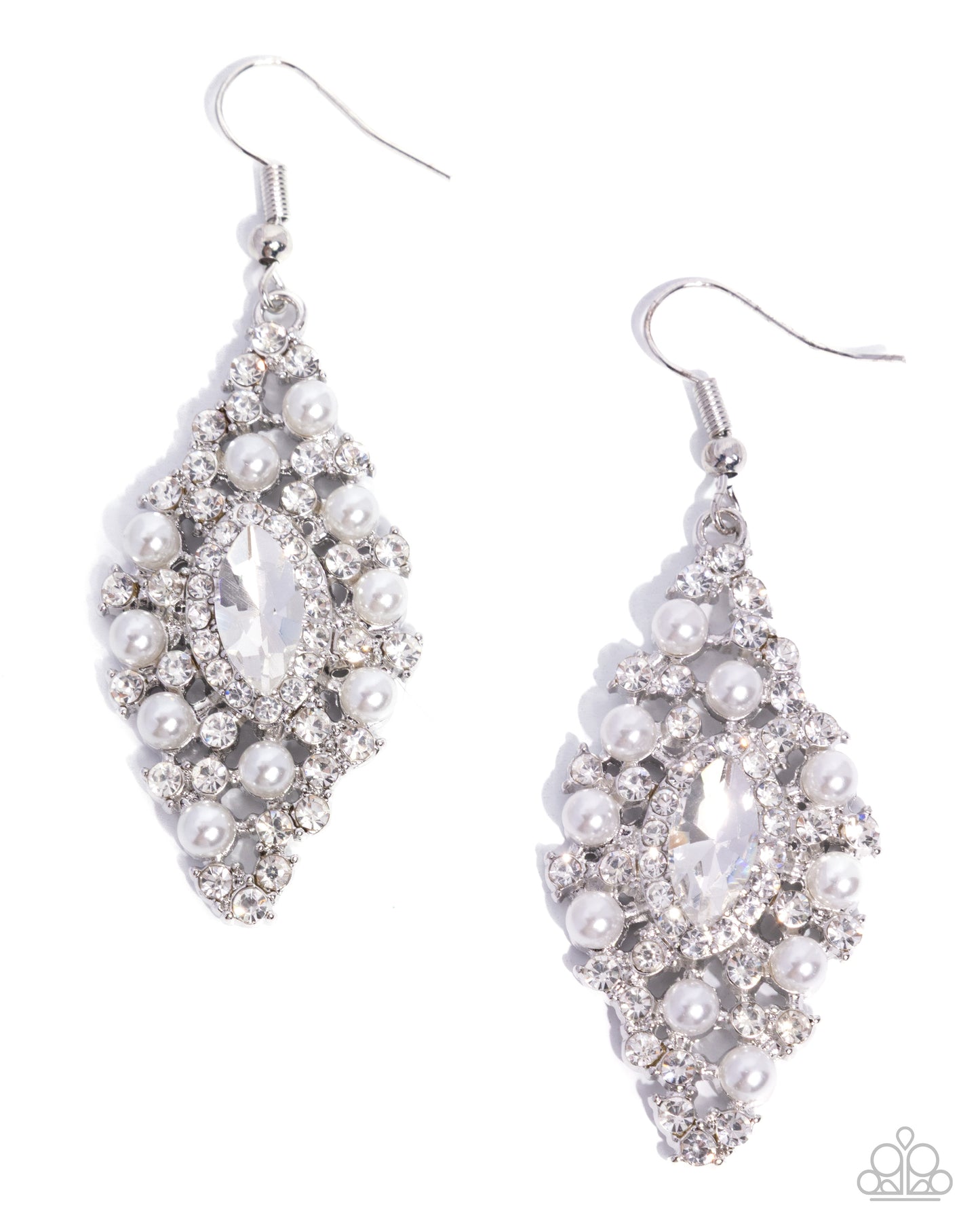 Palatial Promenade - White