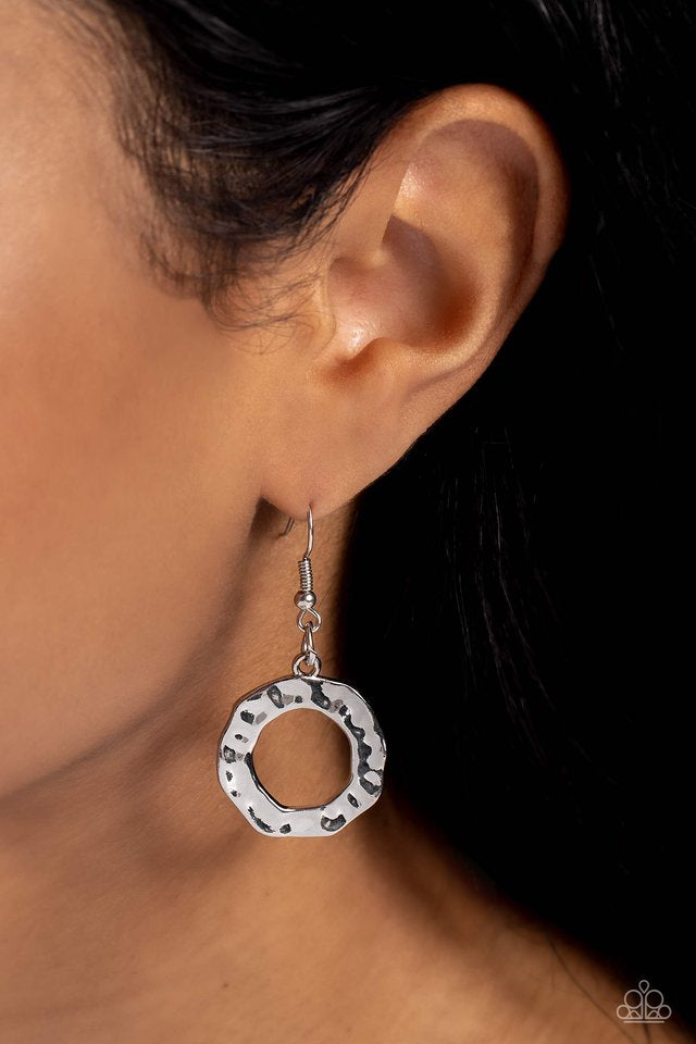 Rounded Redux - Silver Necklace | Paparazzi Accessories