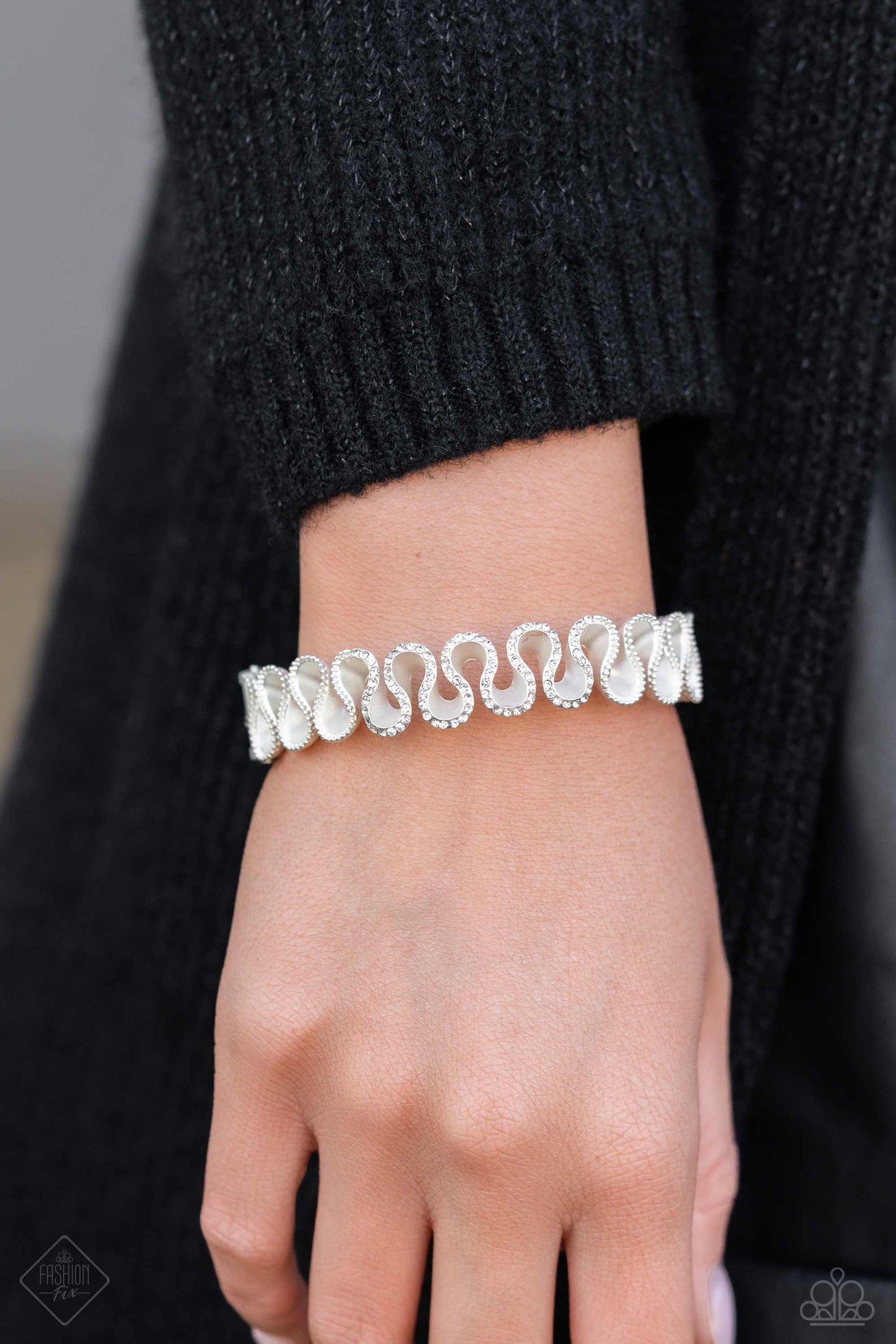 Fashion Fix November 2023- Fiercely 5th Avenue