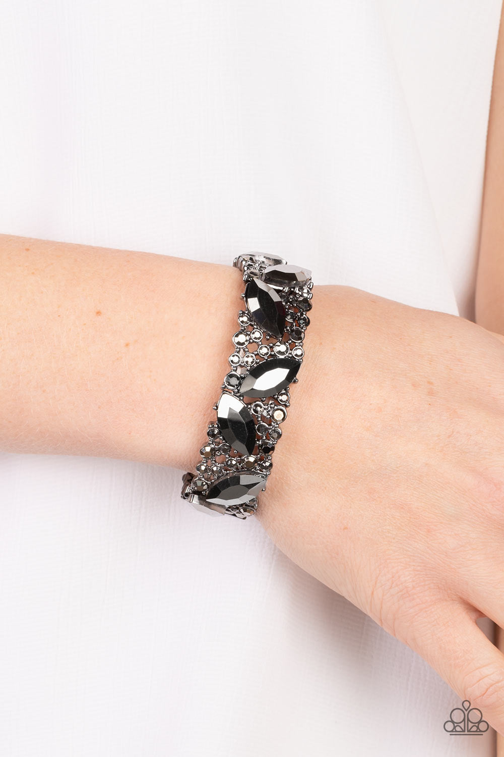 Full Body Chills - Black Bracelet | Paparazzi Accessories
