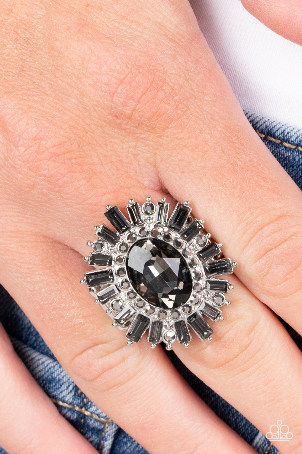 Paparazzi Astral Attitude - Silver Ring-Paparazzi Jewelry Images