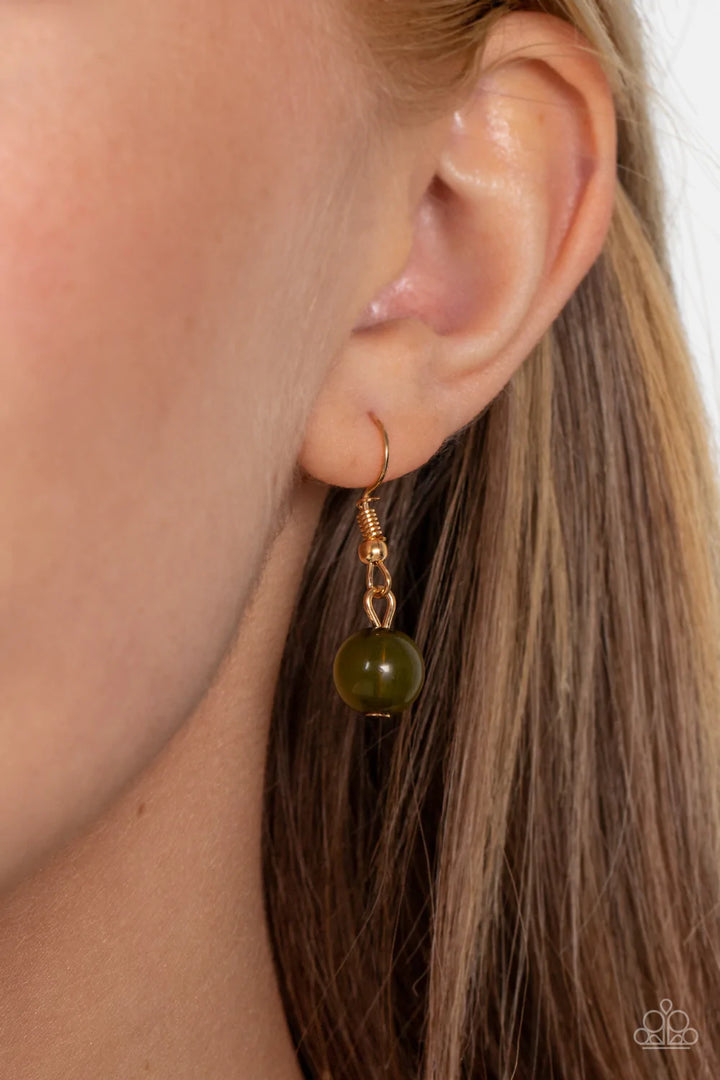 Race to the POP - Green Necklace - Gold | Paparazzi Accessories