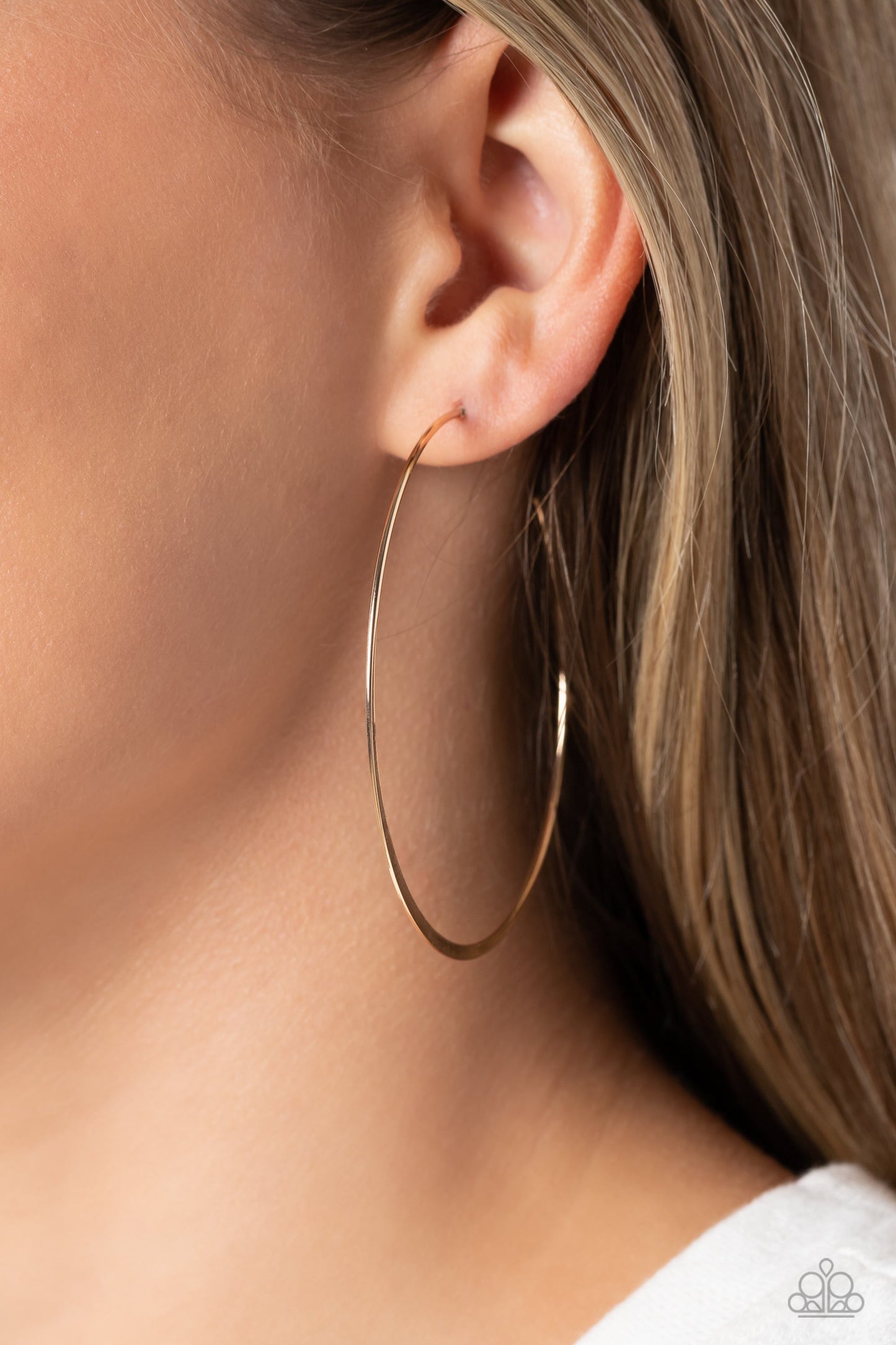 Paparazzi Metal Drama - Gold Earrings