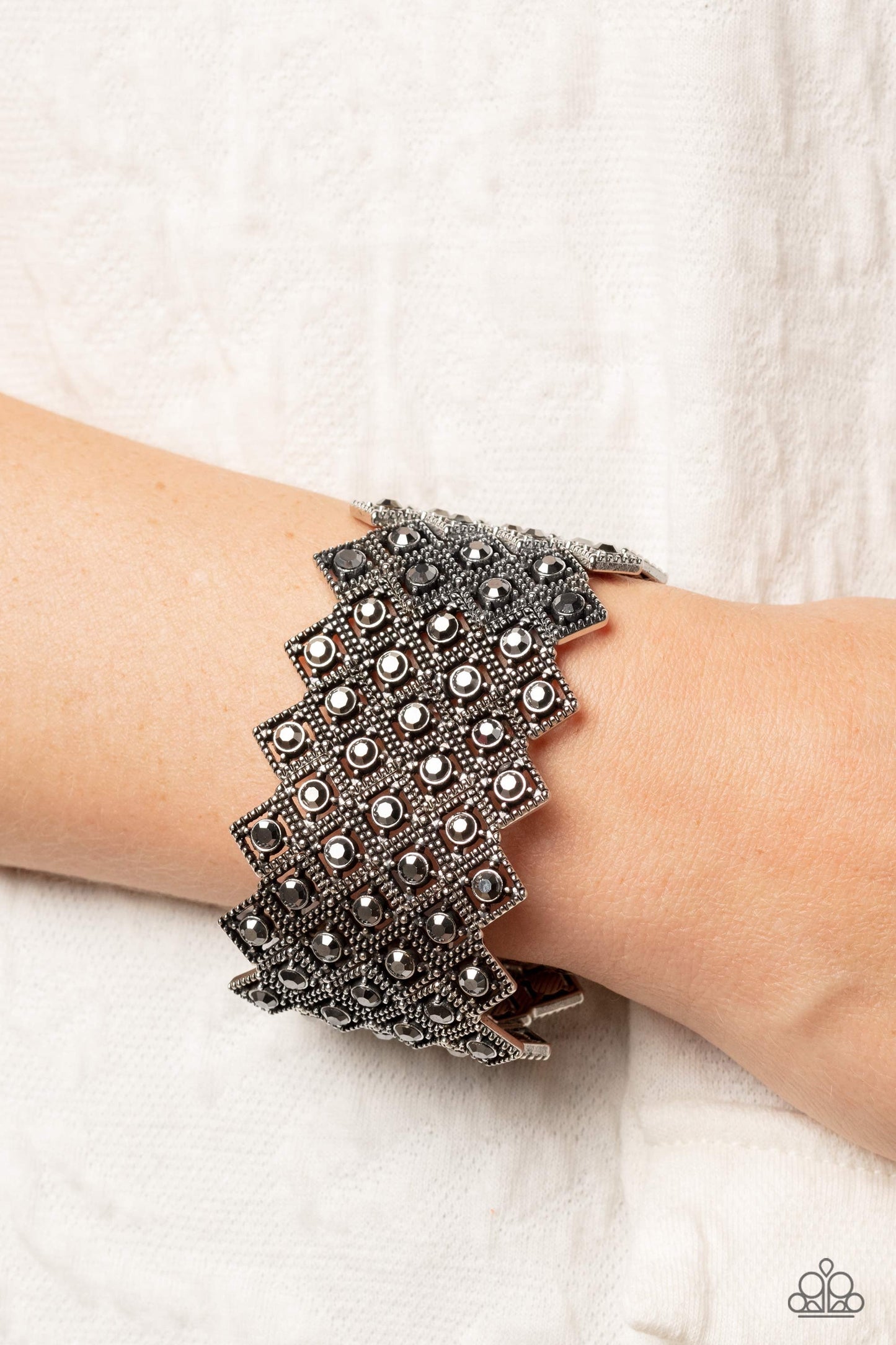 Paparazzi DECO in the Rough - Silver Bracelet -Paparazzi Jewelry Images