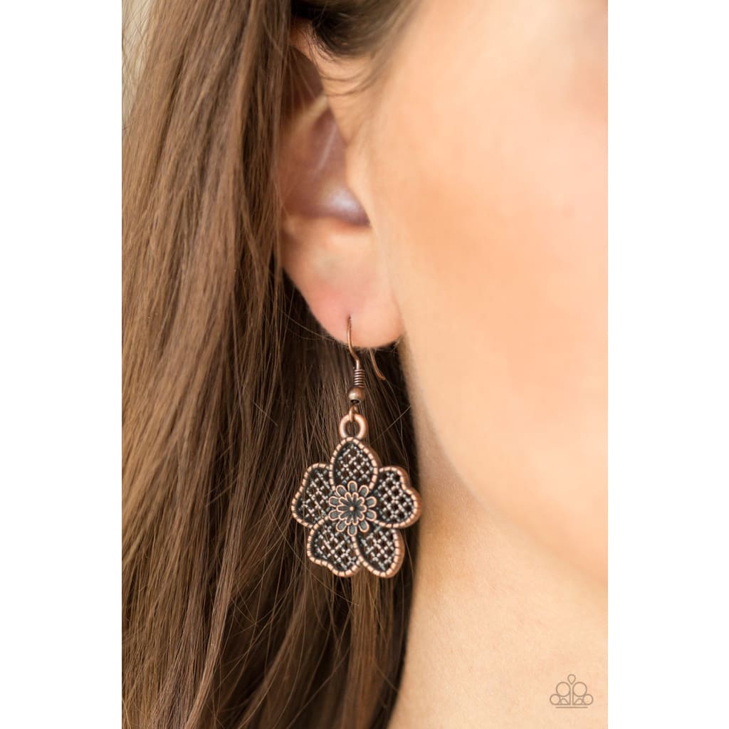 Paparazzi Petunia Paradise - Copper Necklaces