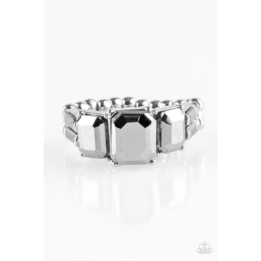 Paparazzi Rogue Royal - Silver Ring