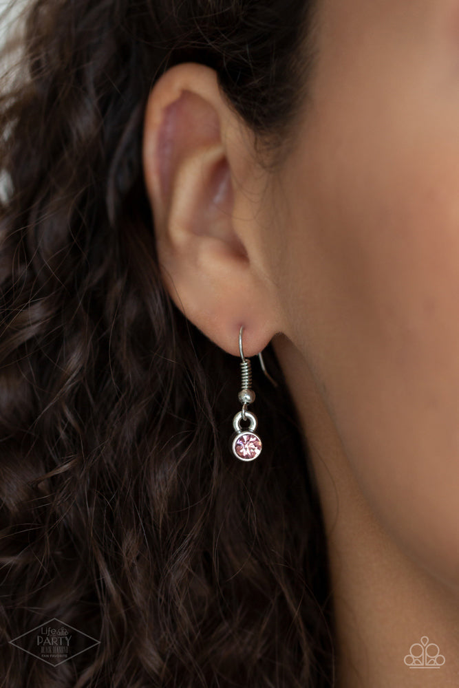 Flirtatiously Flashy Necklace - Pink