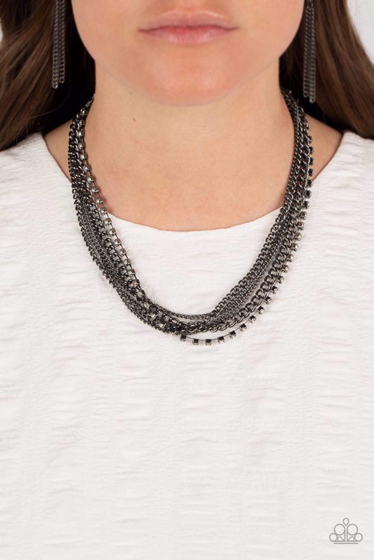 Free to CHAINge My Mind - Black | Paparazzi Accessories