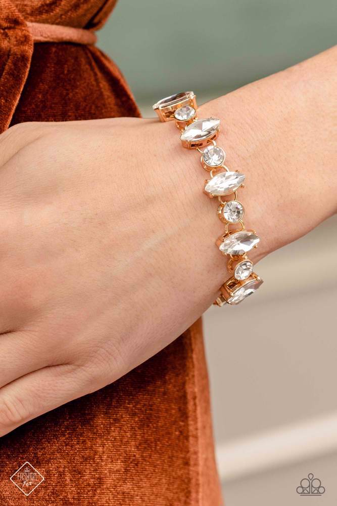 Fiercely 5th Avenue - Complete Trend Blend-FFA-0323 Jewelry Set - Gold | Paparazzi Accessories