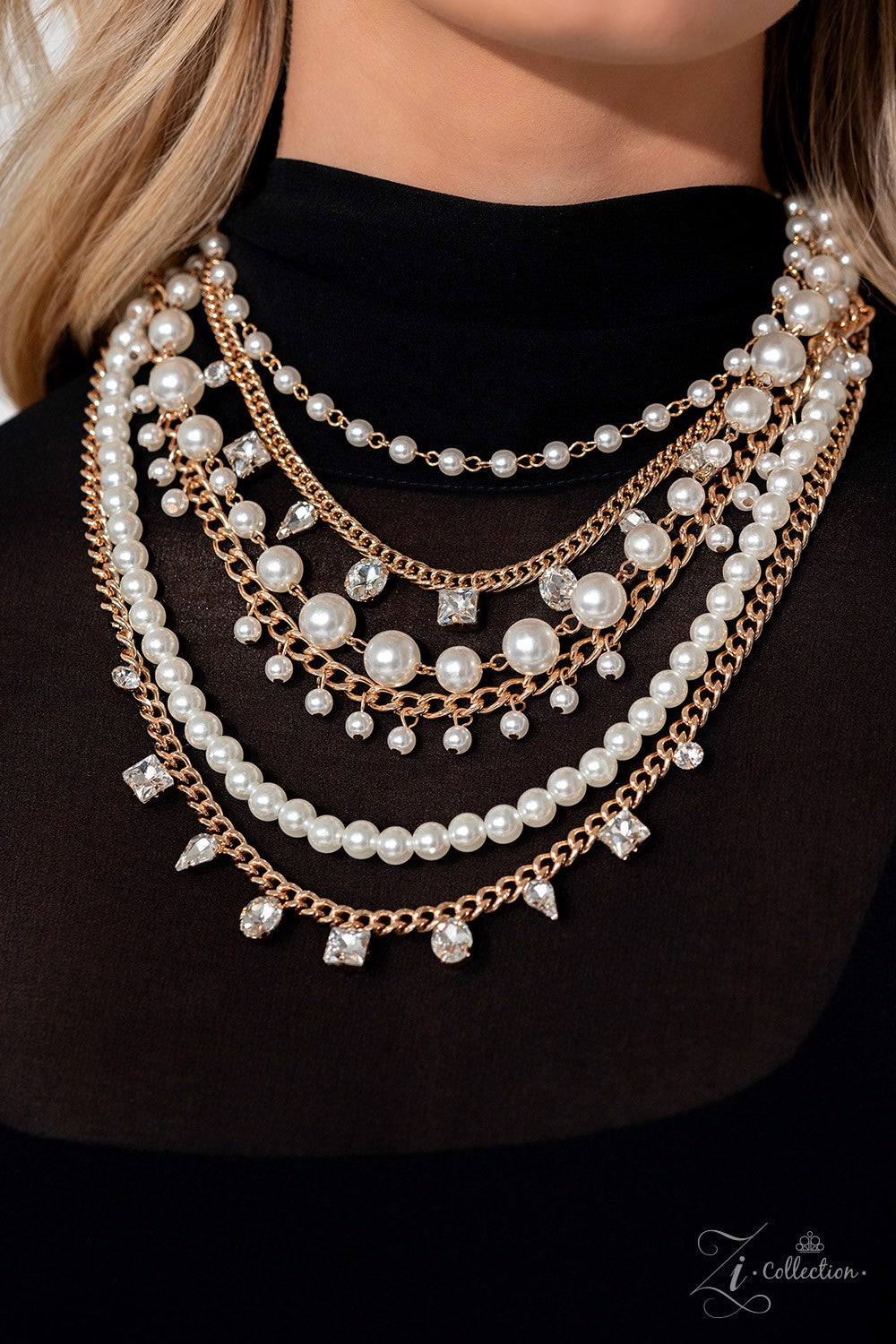 Aristocratic Necklace - Gold image 3