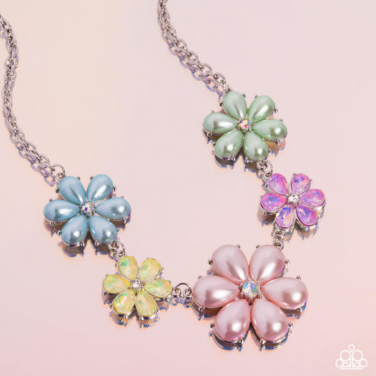 Fiercely Flowering Necklace - Multi