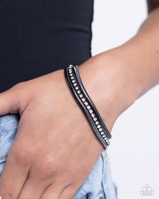 A SQUARE Treasure - Black | Paparazzi Accessories