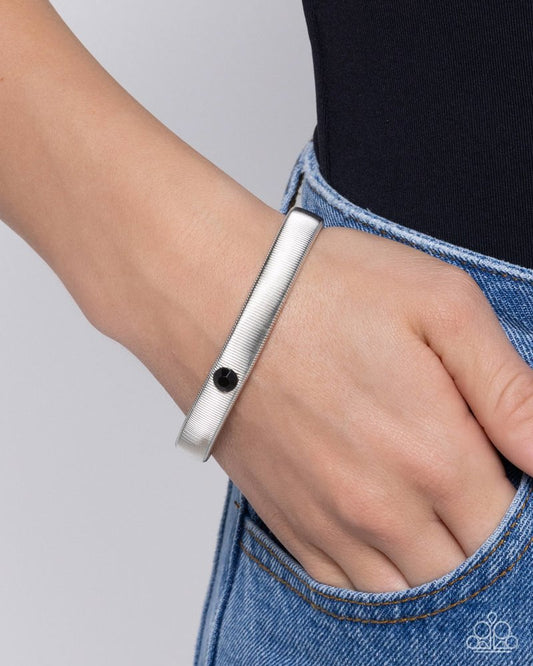 Surprising Solo - Black | Paparazzi Accessories