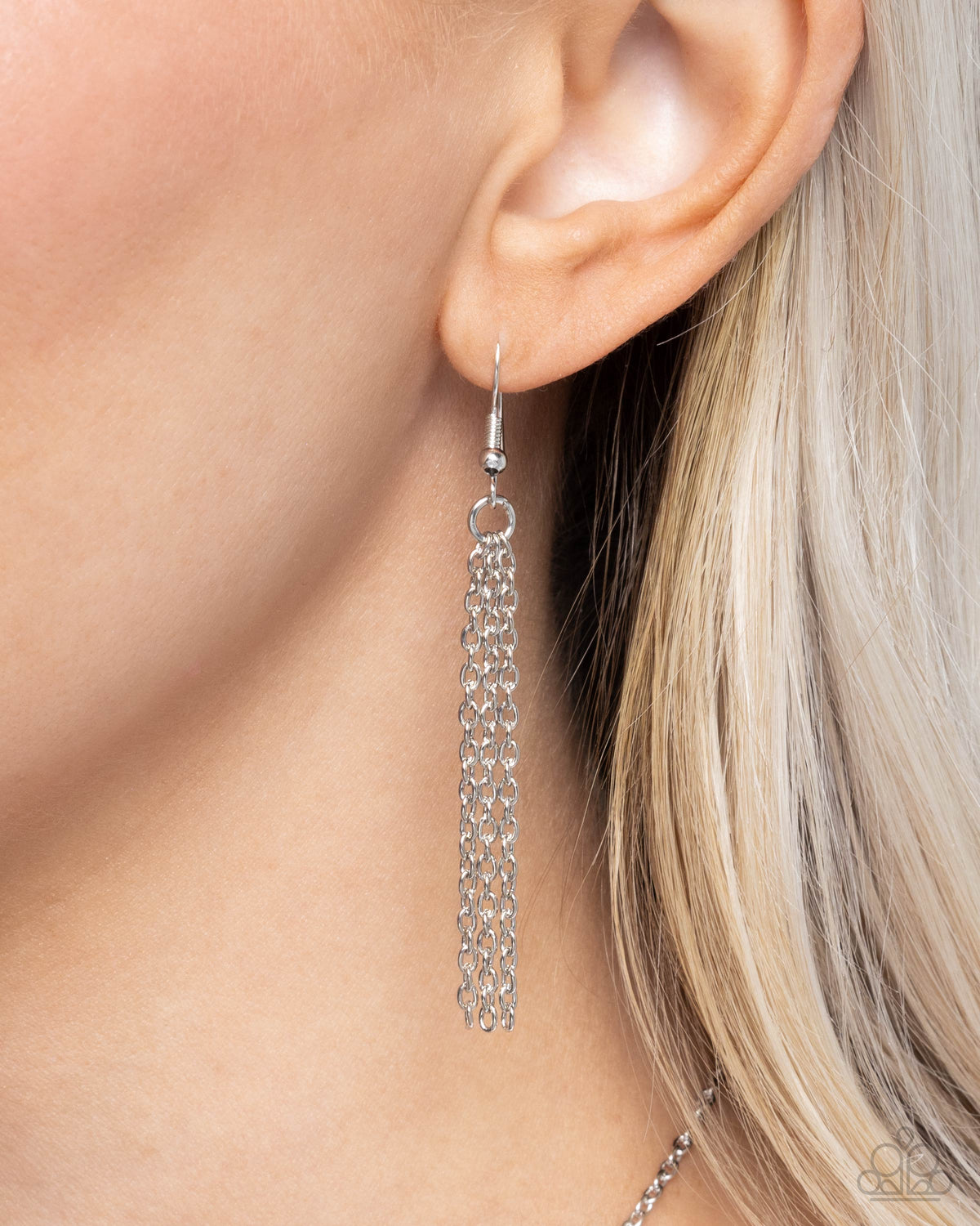 Brilliant Birds Necklace - Silver | Paparazzi Accessories