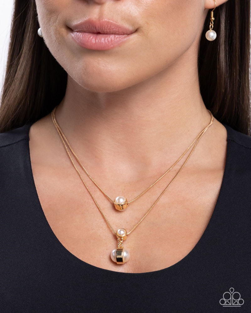 Attractive Austen Necklace - Gold image 3