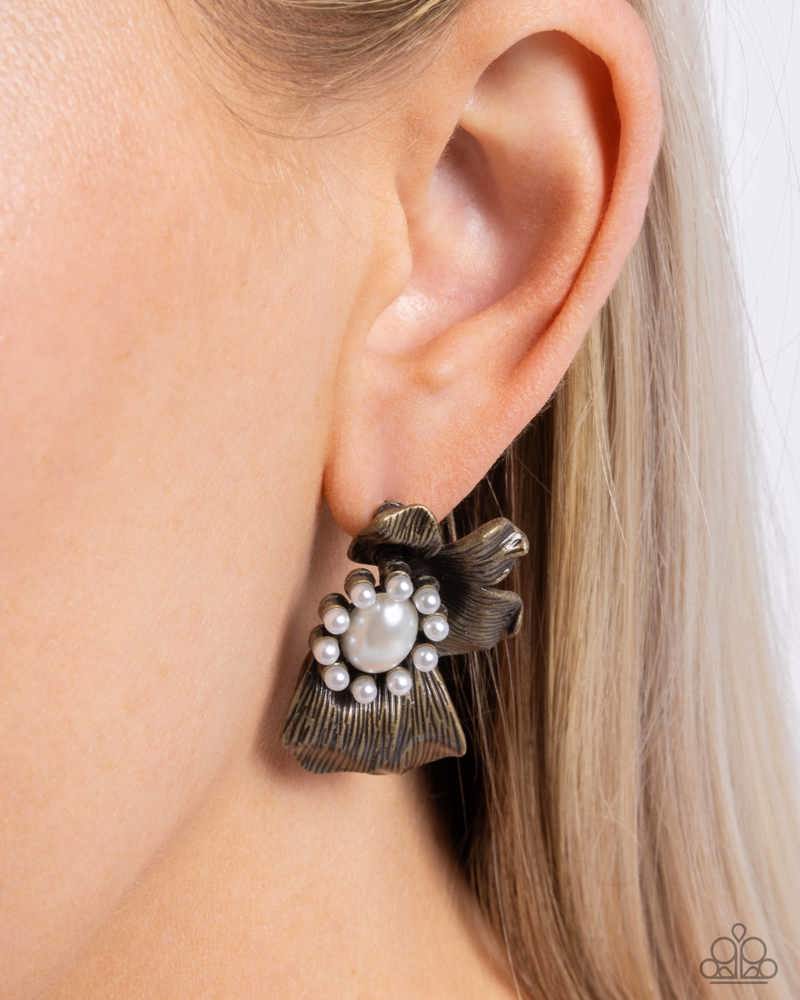 Sonata Shimmer Earrings - Brass | Paparazzi Accessories image 3