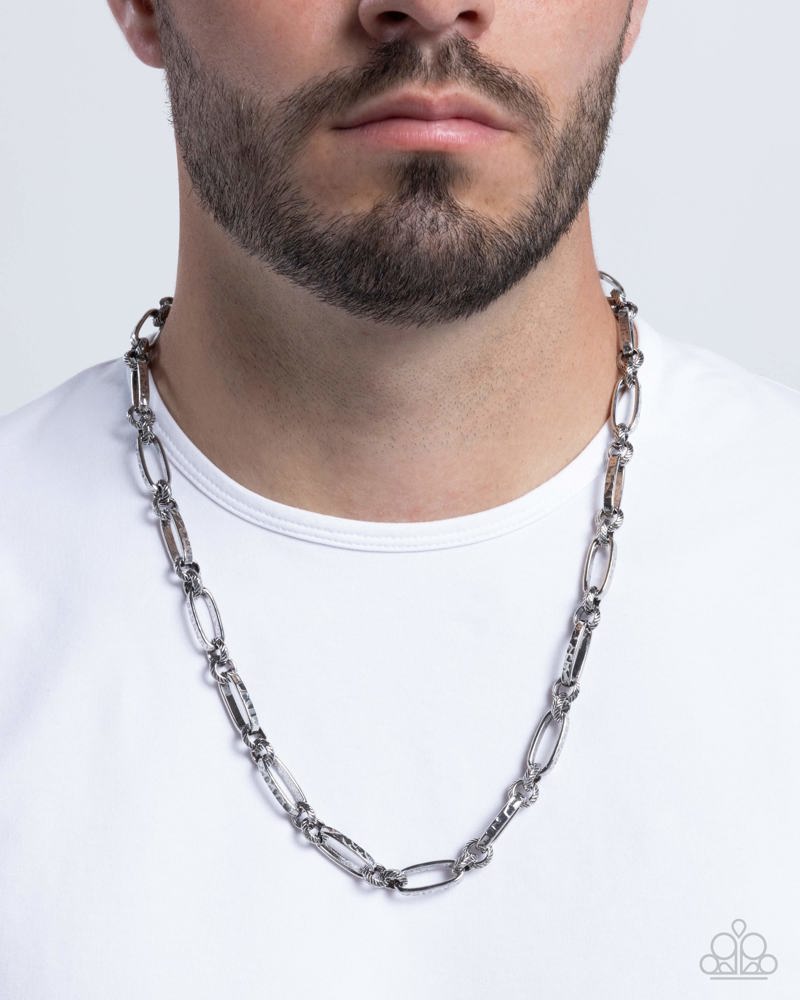 Trenchant Texture Necklace - Silver | Paparazzi Accessories