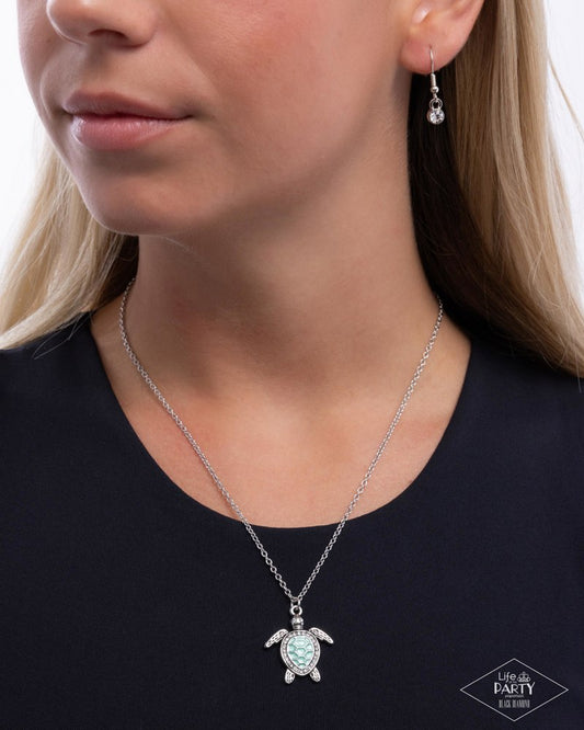Turtle Tourist - Green | Paparazzi Accessories