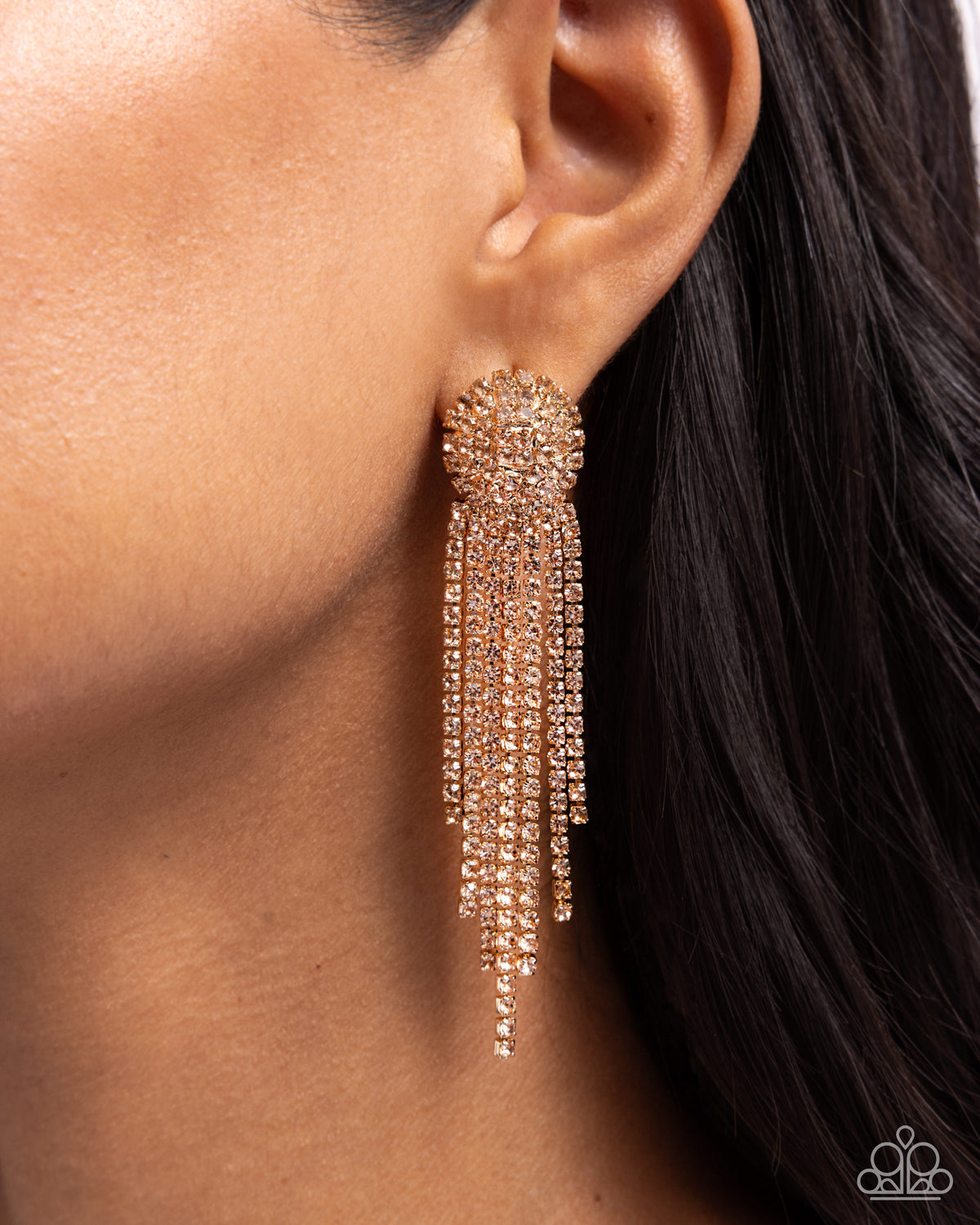 Majestic Moment - Gold | Paparazzi Accessories
