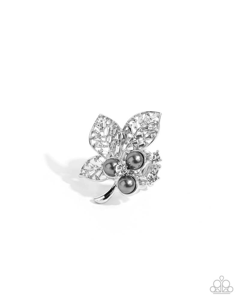 Luminescent Leaves Ring - Silver image 2