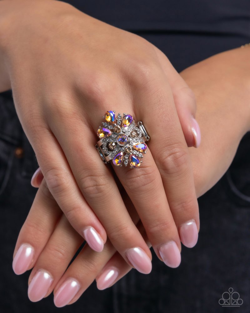 Pronged Panorama Ring - Orange
