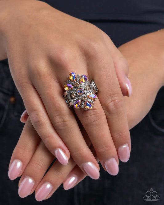 Pronged Panorama Ring - Orange