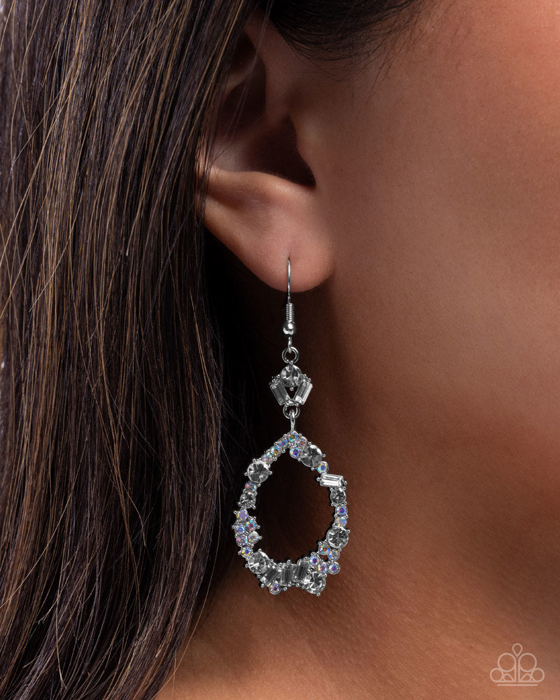 Poppin Pizzazz - White | Paparazzi Accessories