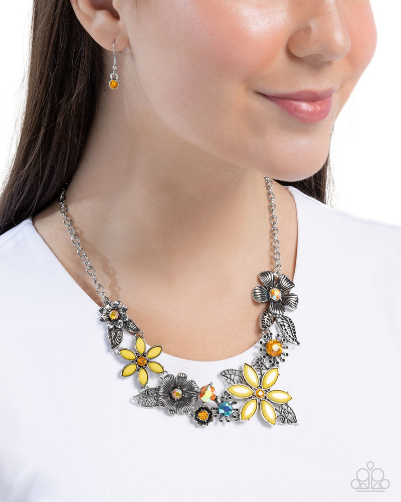 GARDEN My Sparkle Necklace - Yellow | Paparazzi Accessories image 3