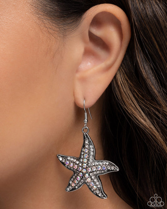 Starfish Spectacle - White | Paparazzi Accessories