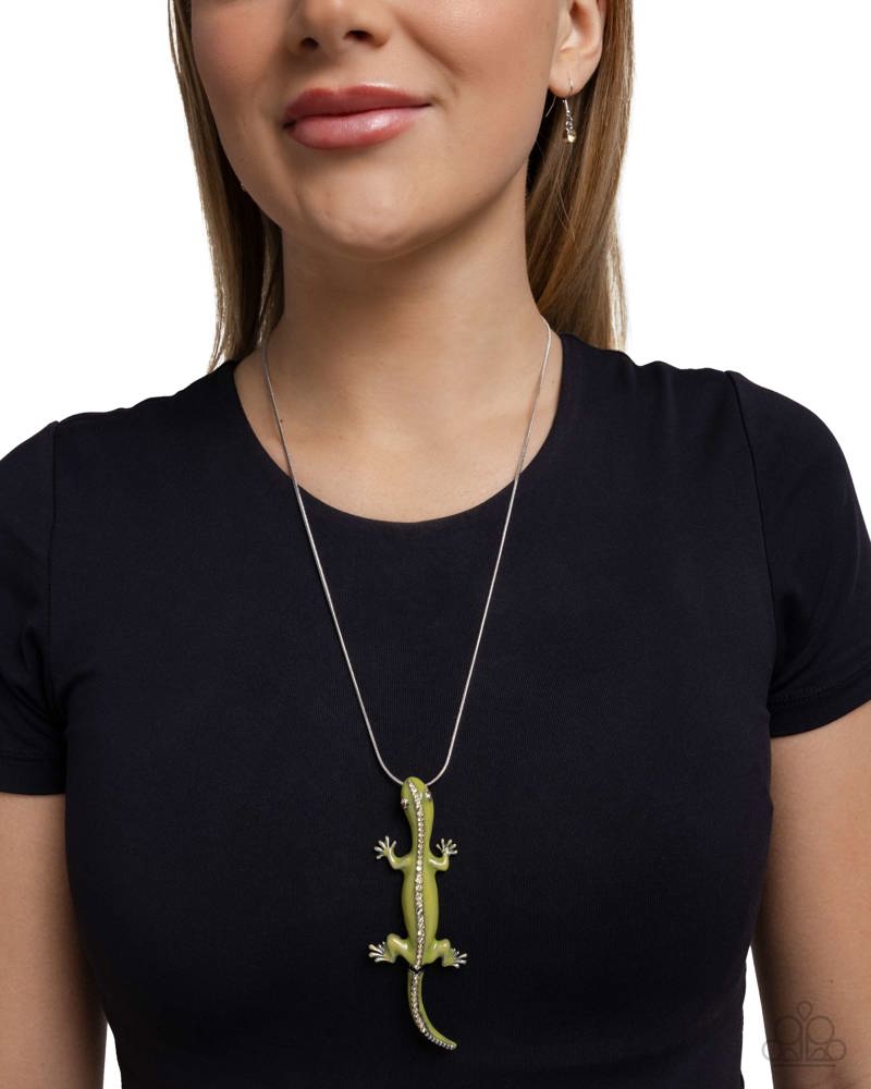 Salamander Statement - Green