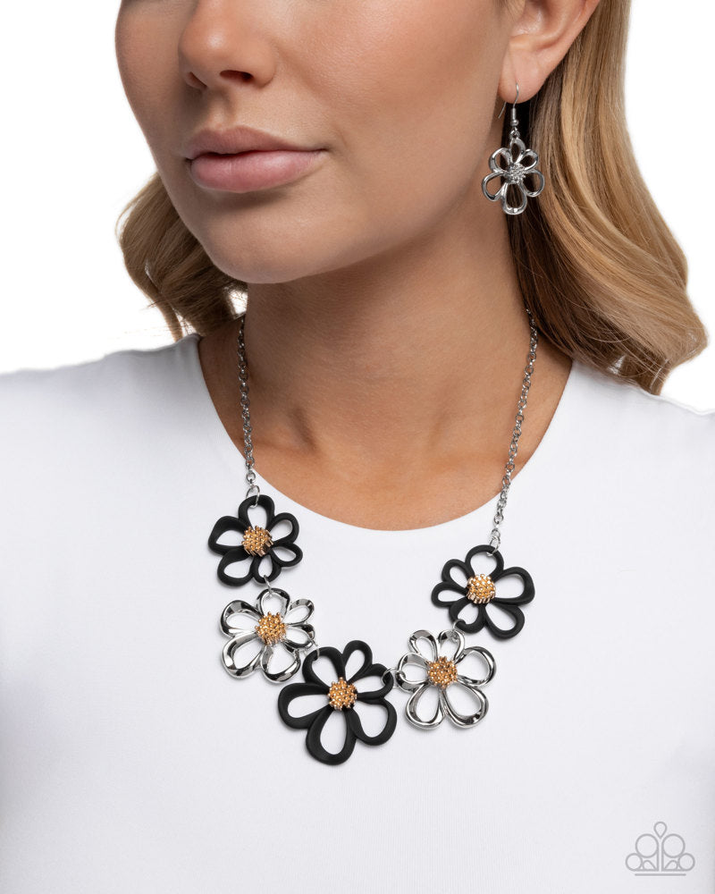 Beau Bouquet Necklace - Black | Paparazzi Accessories image 3