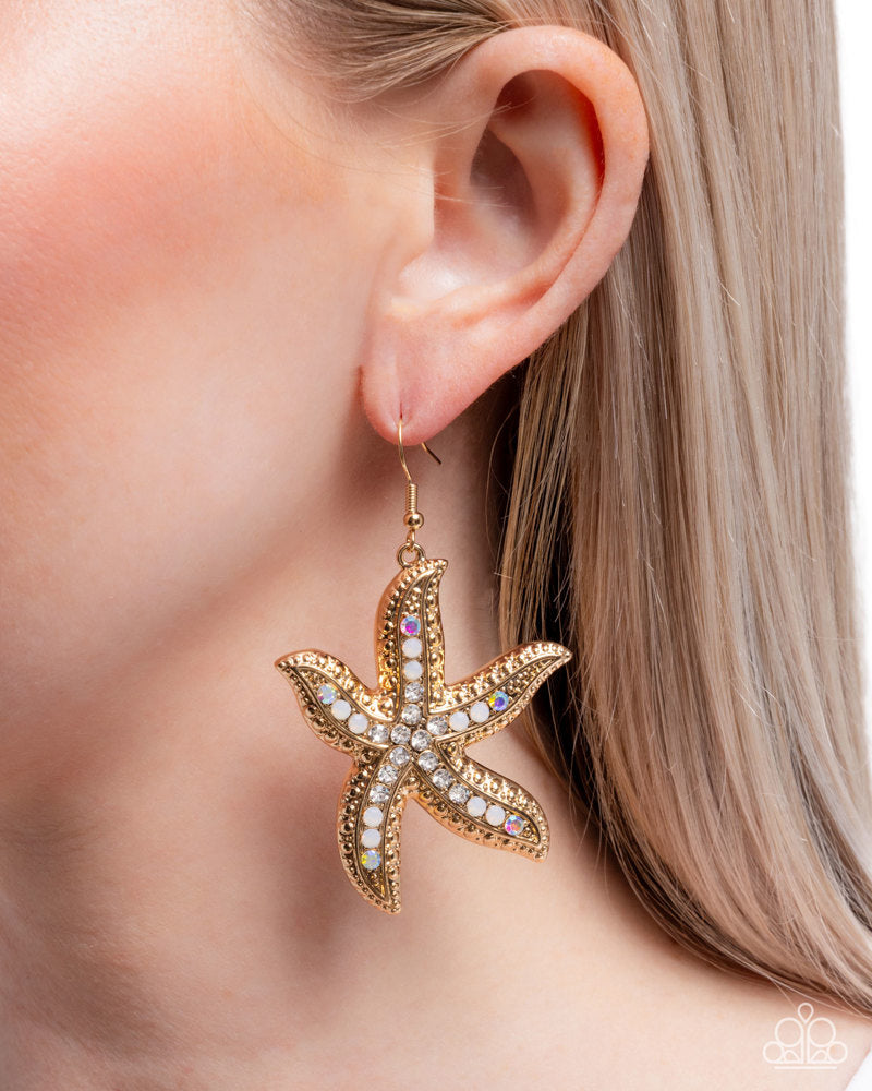Seize the Starfish Earrings - Gold
