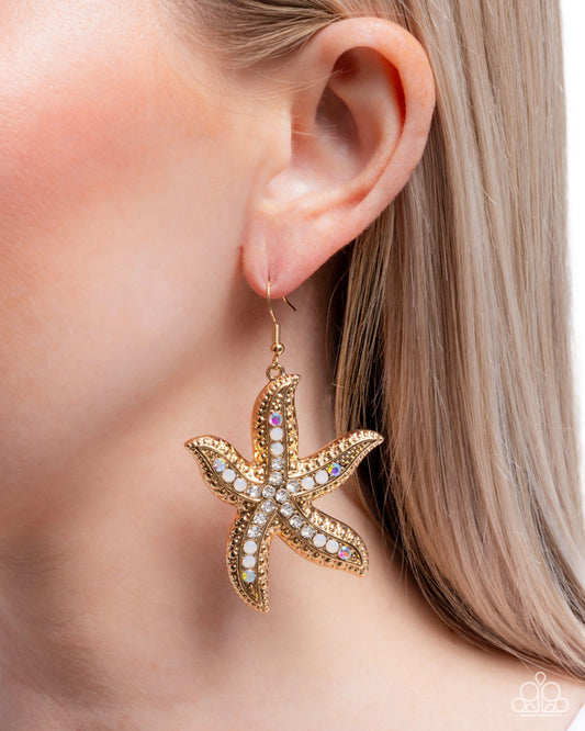 Seize the Starfish Earrings - Gold
